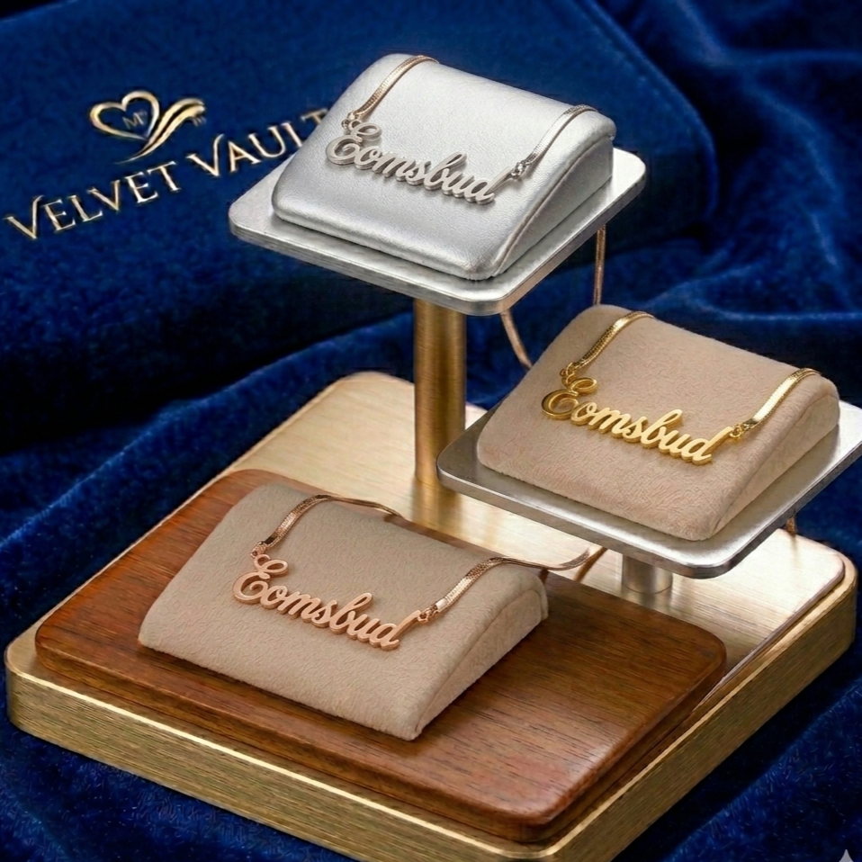 Custom Classic Name Necklace - Velvet Vault Exclusive